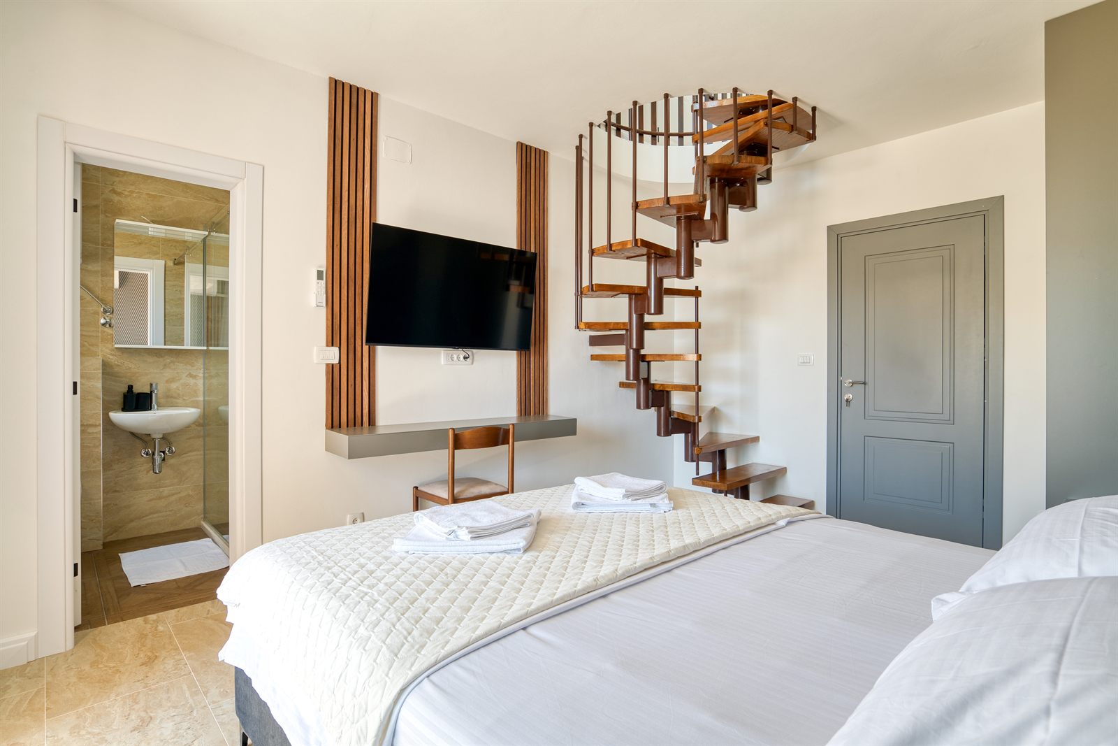 Duplex apartment with spiral staircase